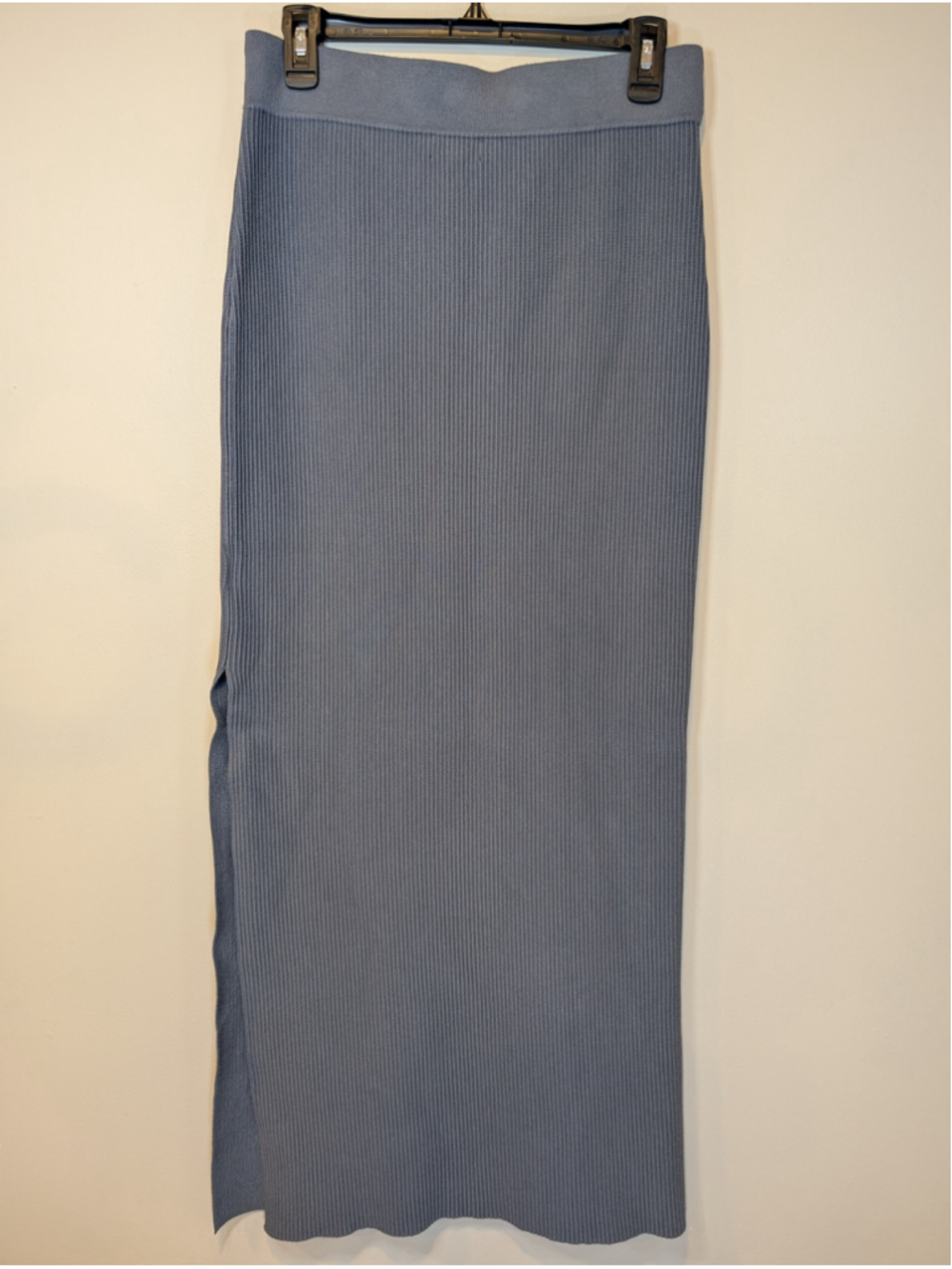The Drop Dusty Blue Ribbed Knit Side Slit Midi High Waisted Skirt NWT Medium - Picture 7 of 9